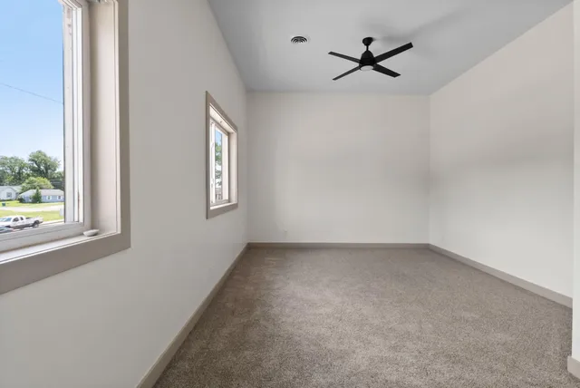 $1,500 | 410 Pine Lake Avenue, Unit E, La Porte, IN 46350