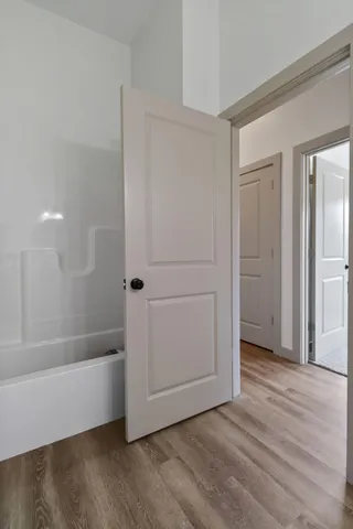 $1,500 | 410 Pine Lake Avenue, Unit E, La Porte, IN 46350