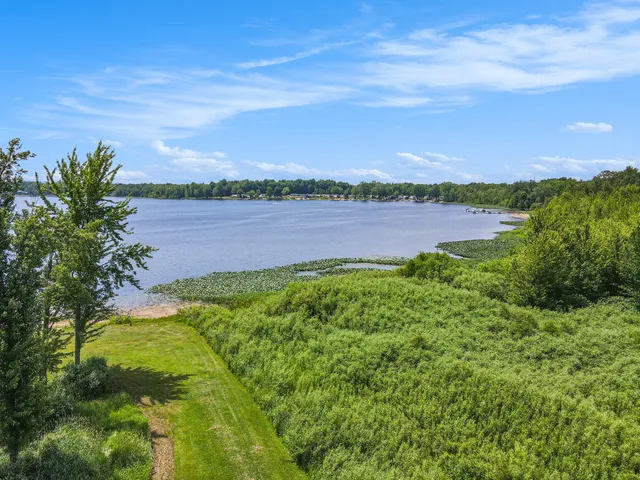 $1,290,000 | 4272 108th Avenue, Allegan, MI 49010