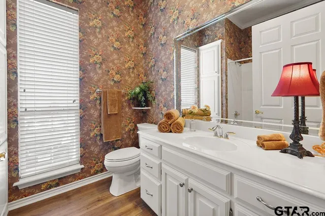 a bathroom with a bathtub
