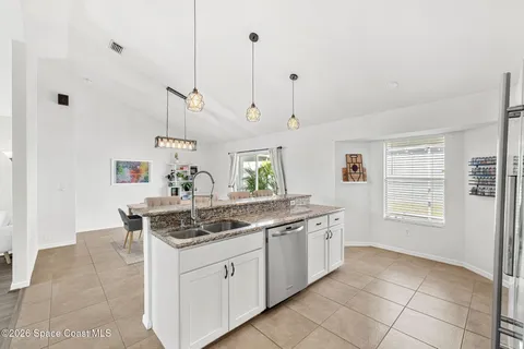 $400,000 | 1924 Fabien Circle, Melbourne, FL 32940