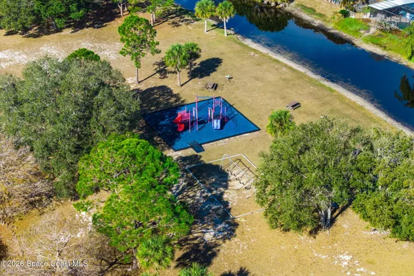 $400,000 | 1924 Fabien Circle, Melbourne, FL 32940