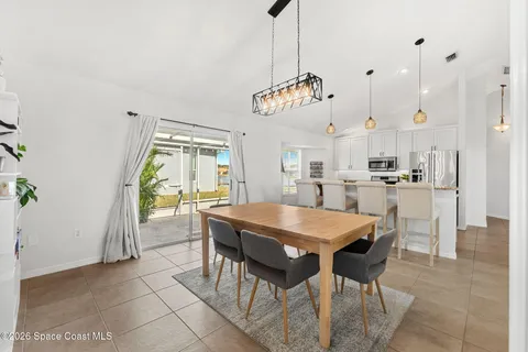 $400,000 | 1924 Fabien Circle, Melbourne, FL 32940