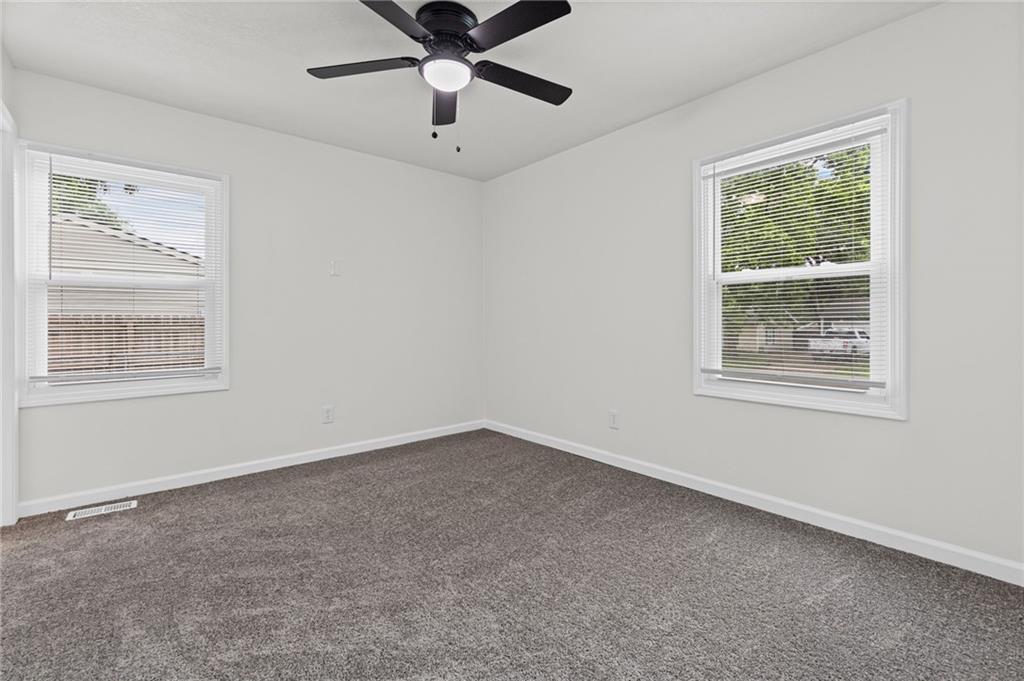 1828 Brook Street Lawrence, KS 66044 - Photo 18 of 25