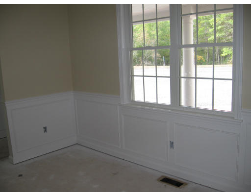17 Bog View Road Plymouth, MA 02360 - Photo 9 of 15 Gallery Image 9