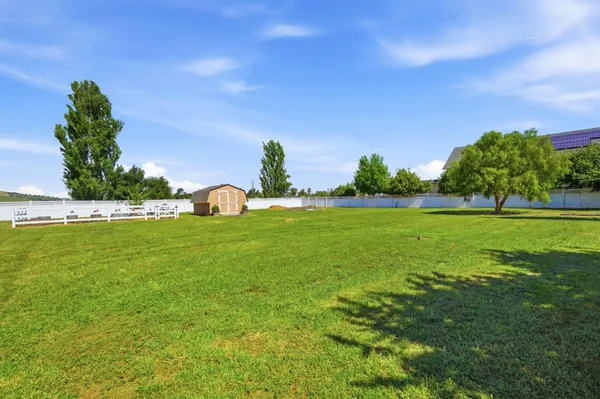 $1,250,000 | 370 Union Heights, Hollister, CA 95023