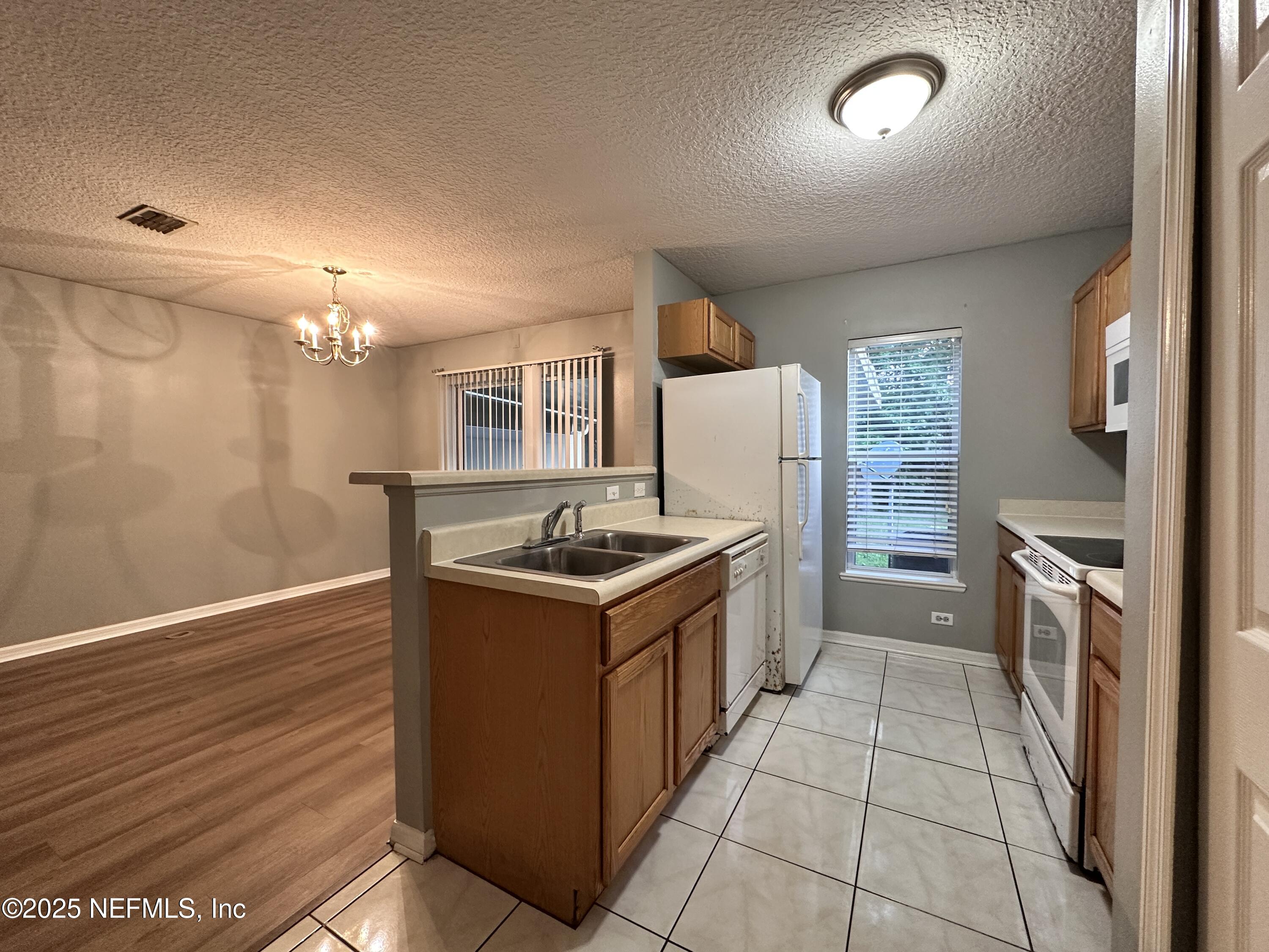 799 Bent Baum Road Jacksonville, FL 32205 - Photo 6 of 19 original-2