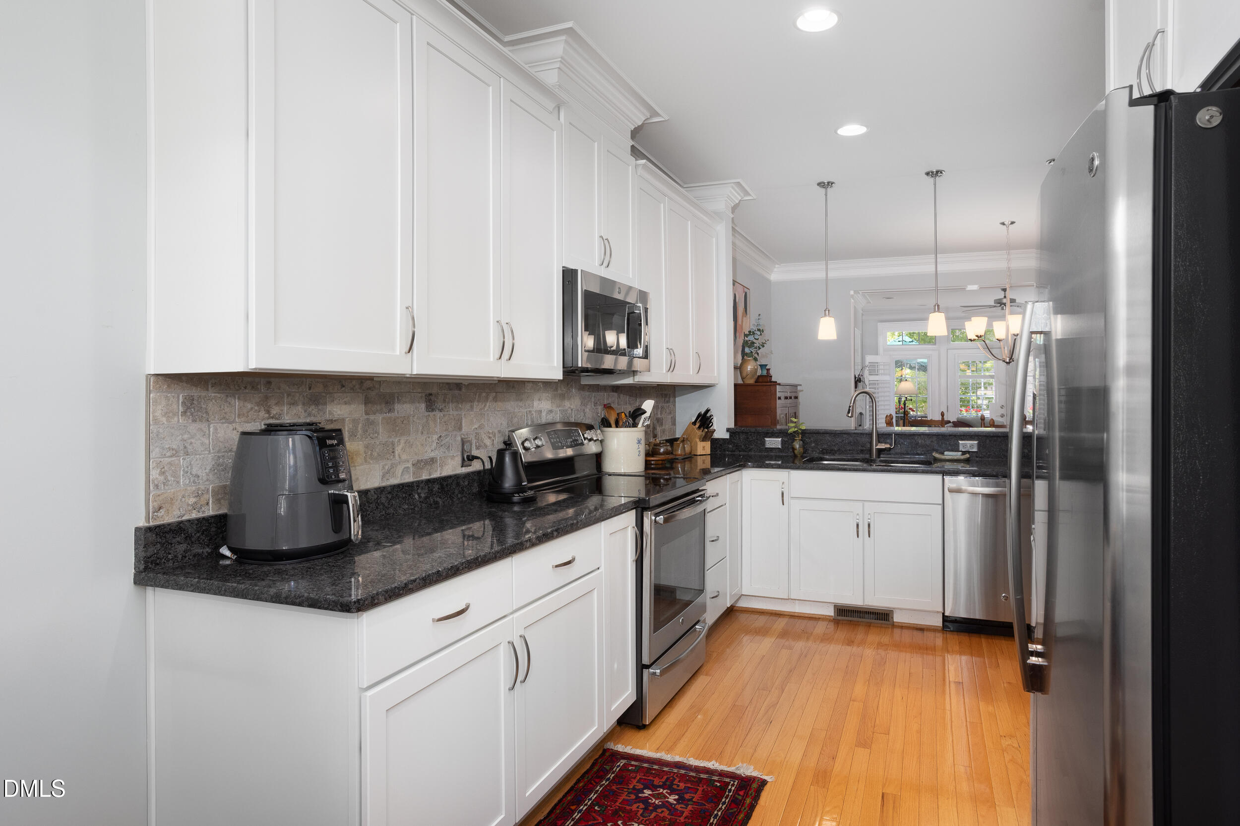 507 Valleyshire Road Durham, NC 27707 - Photo 20 of 47