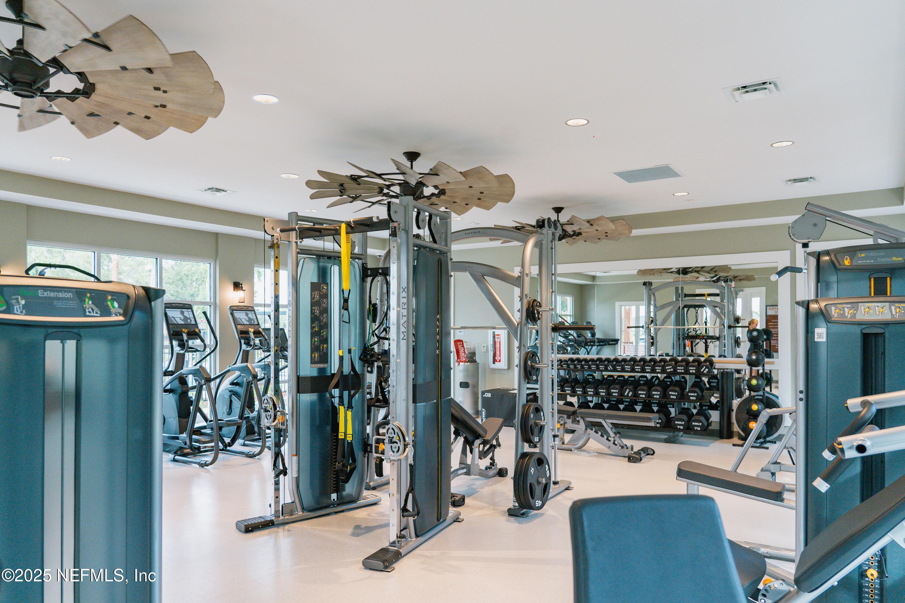 3125 Adelaide Road Green Cove Springs, FL 32043 - Photo 13 of 47 a view of a room with gym equipment