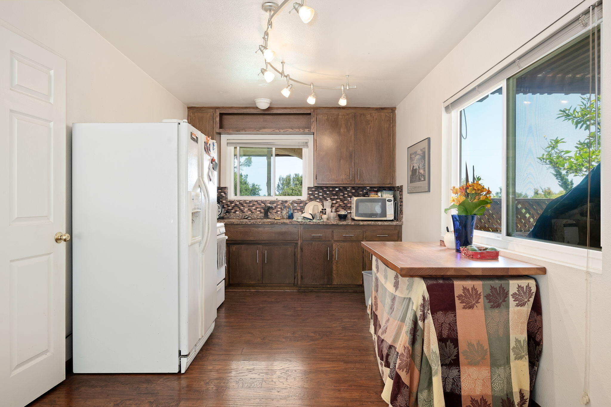 2106 Mt Calvary Road Santa Barbara, CA 93105 - Photo 44 of 66 54 - ADU- Kitchen