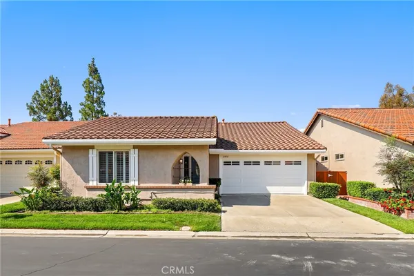 $948,000 | 27858 Vía Sarasate, Mission Viejo, CA 92692