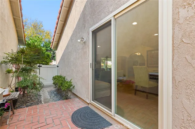 $953,000 | 27858 VÃa Sarasate, Mission Viejo, CA 92692