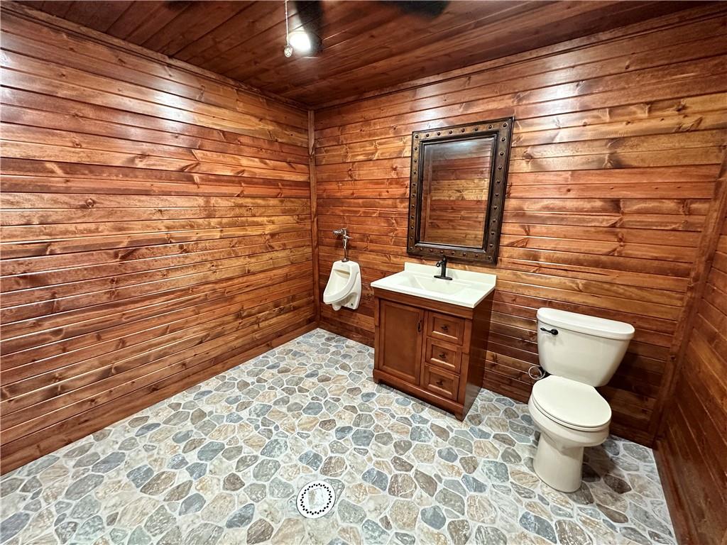 1015 Hoffman Road Smithton, PA 15479 - Photo 30 of 46 Gallery Image 30