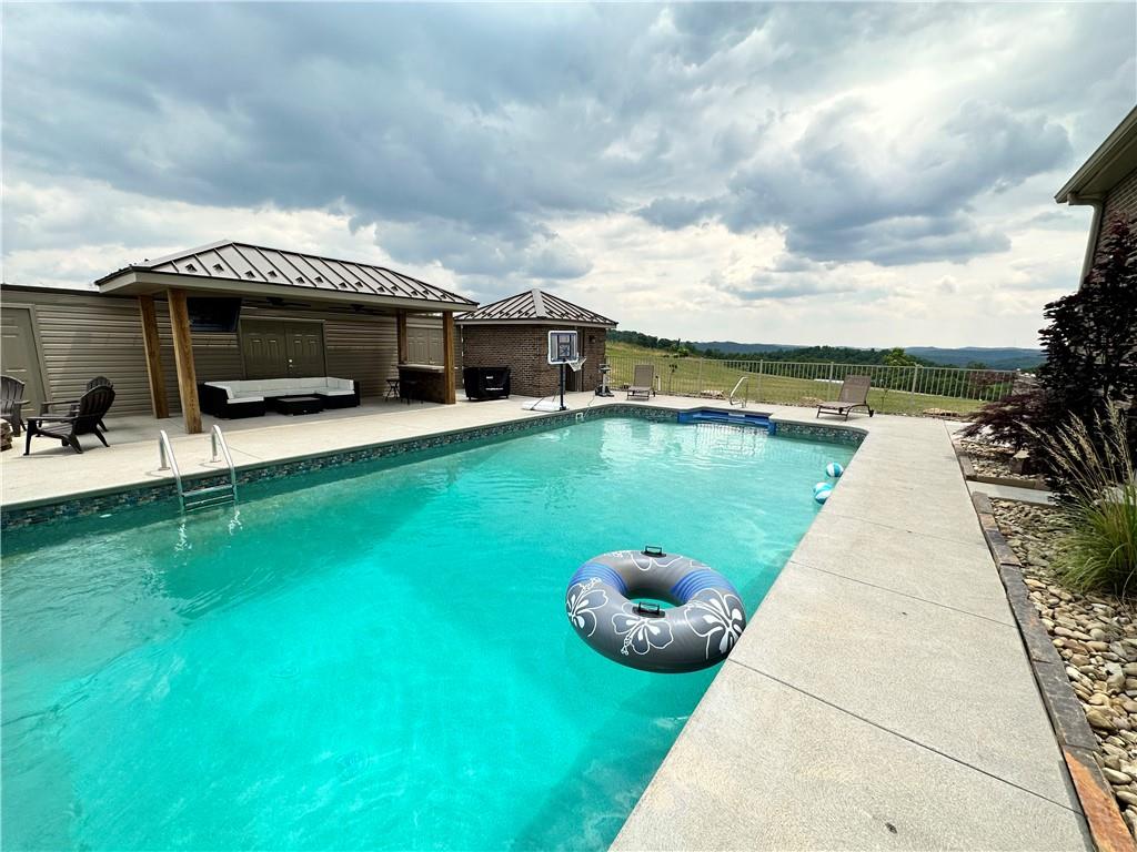 1015 Hoffman Road Smithton, PA 15479 - Photo 32 of 46 Gallery Image 32