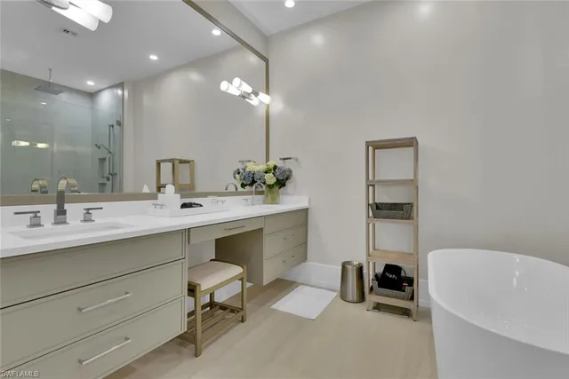 $30,000 | 201 8th Street South, Unit 311, Naples, FL 34102