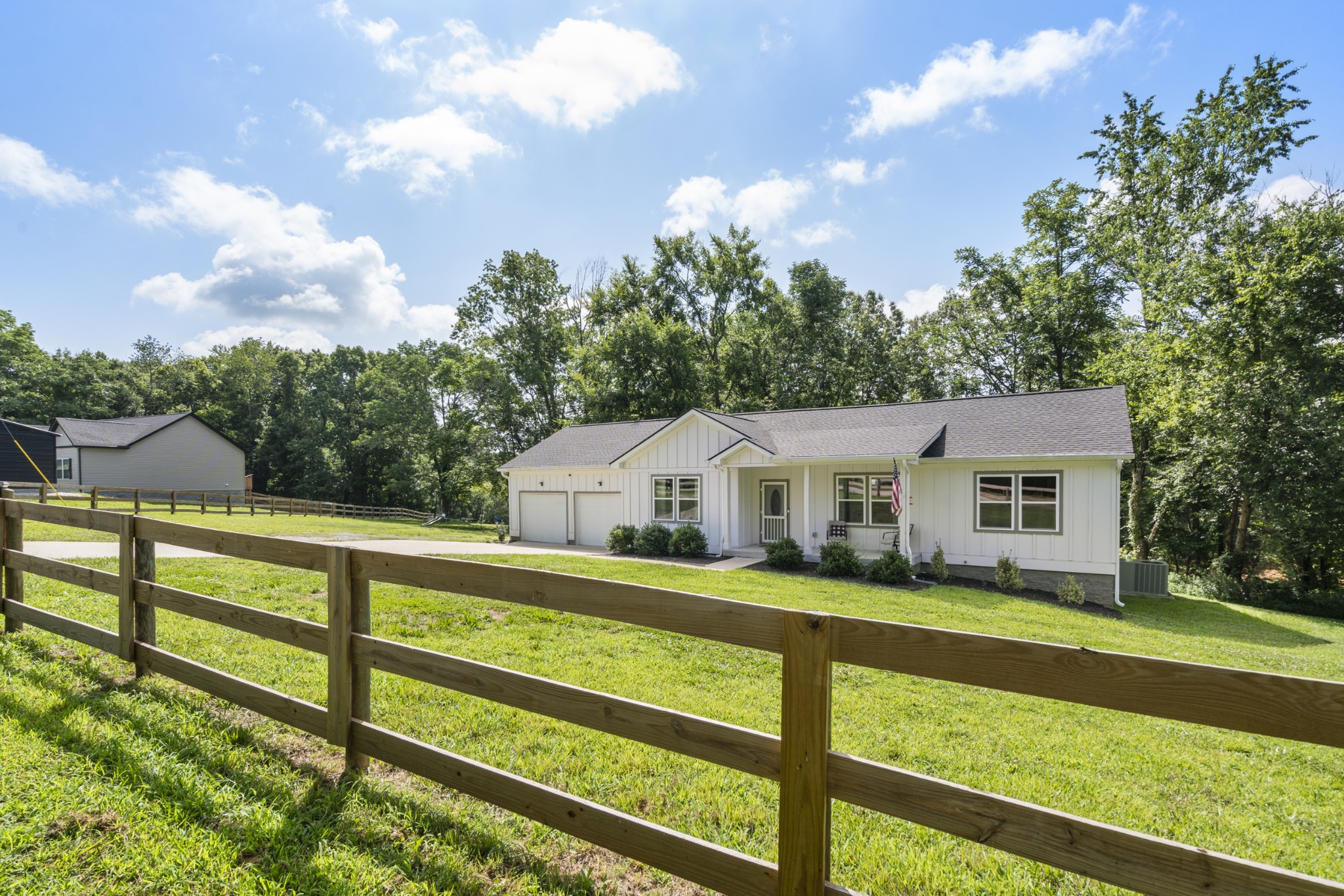 1505 East Piney Road Dickson, TN 37055 - Photo 2 of 62