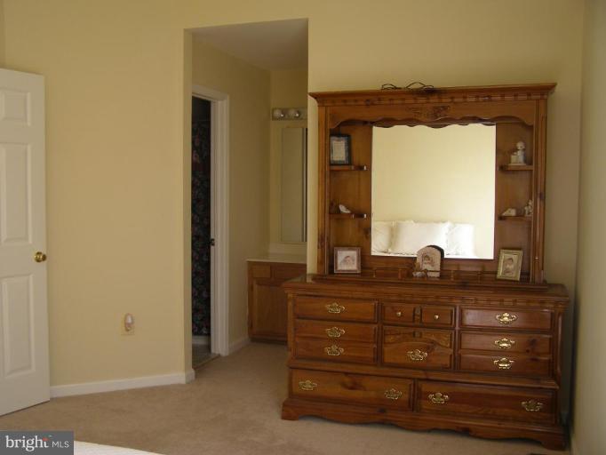 2132 Colonel Way, Unit 17 Odenton, MD 21113 - Photo 8 of 20 Master Bedroom #2
