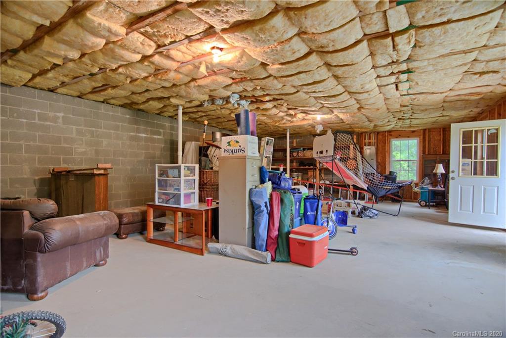 15 Meadow Hill Road Fairview, NC 28730 - Photo 23 of 37 Gallery Image 23