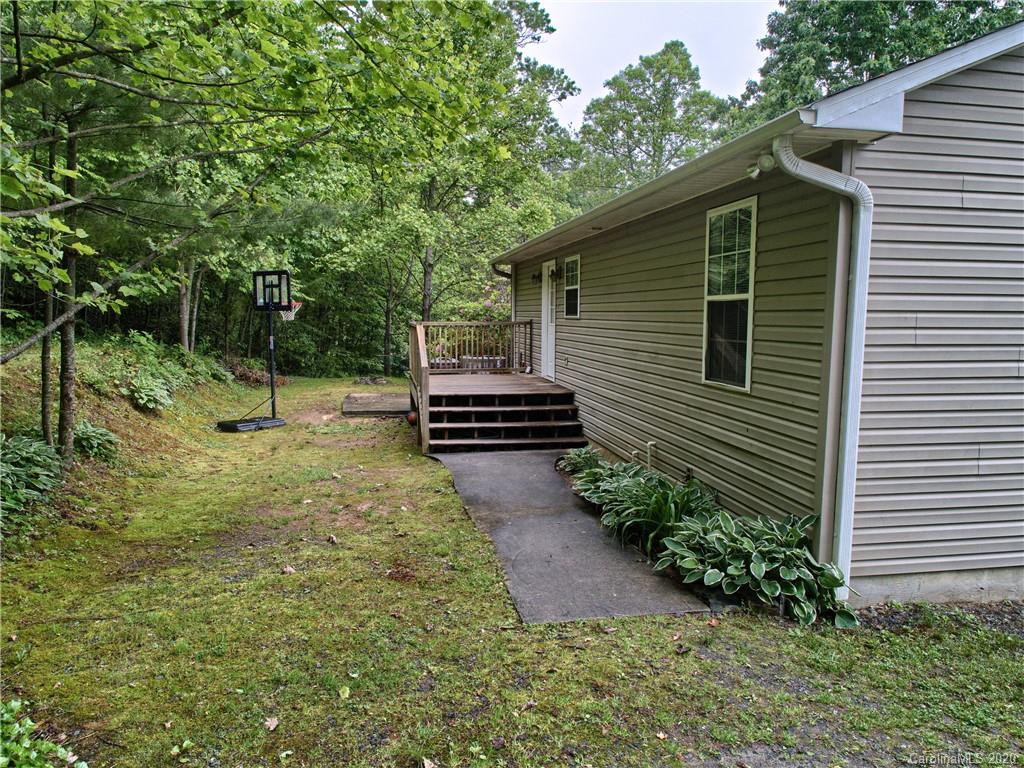 15 Meadow Hill Road Fairview, NC 28730 - Photo 36 of 37 Gallery Image 36