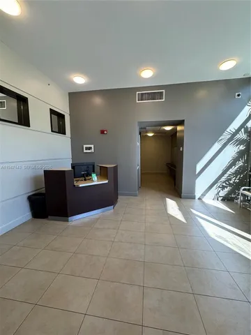 $2,800 | 36 Northwest 6th Avenue, Unit 1106, Miami, FL 33128