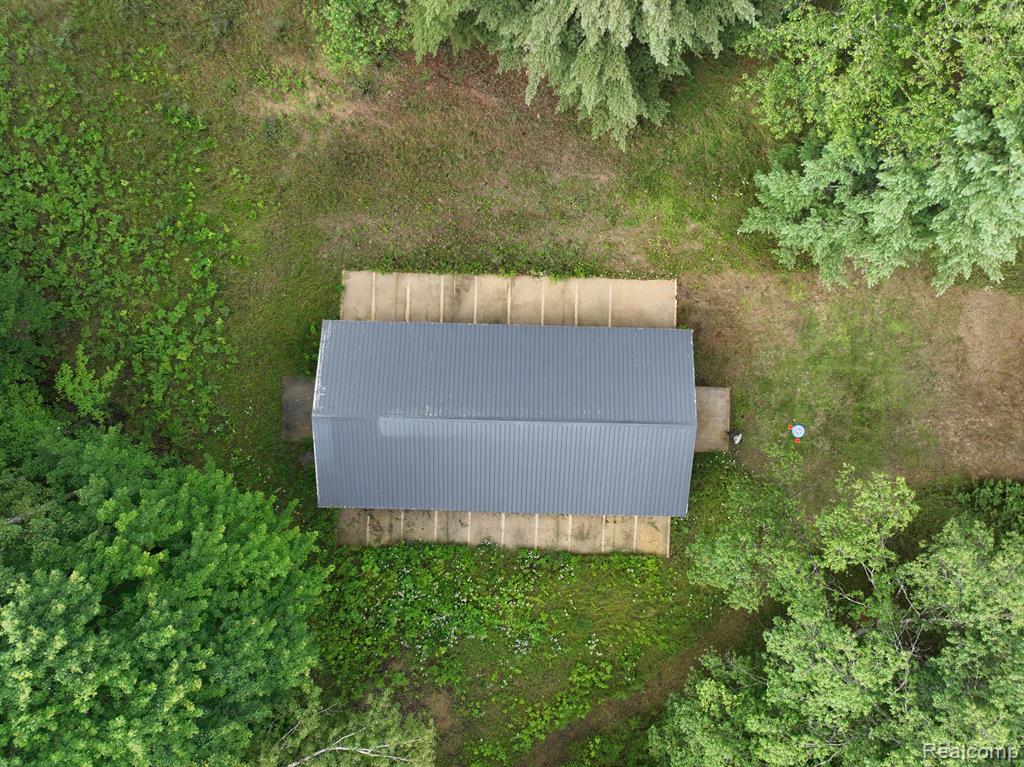 433 Lund Road Southwest Fife Lake, MI 49633 - Photo 3 of 20 Gallery Image 3