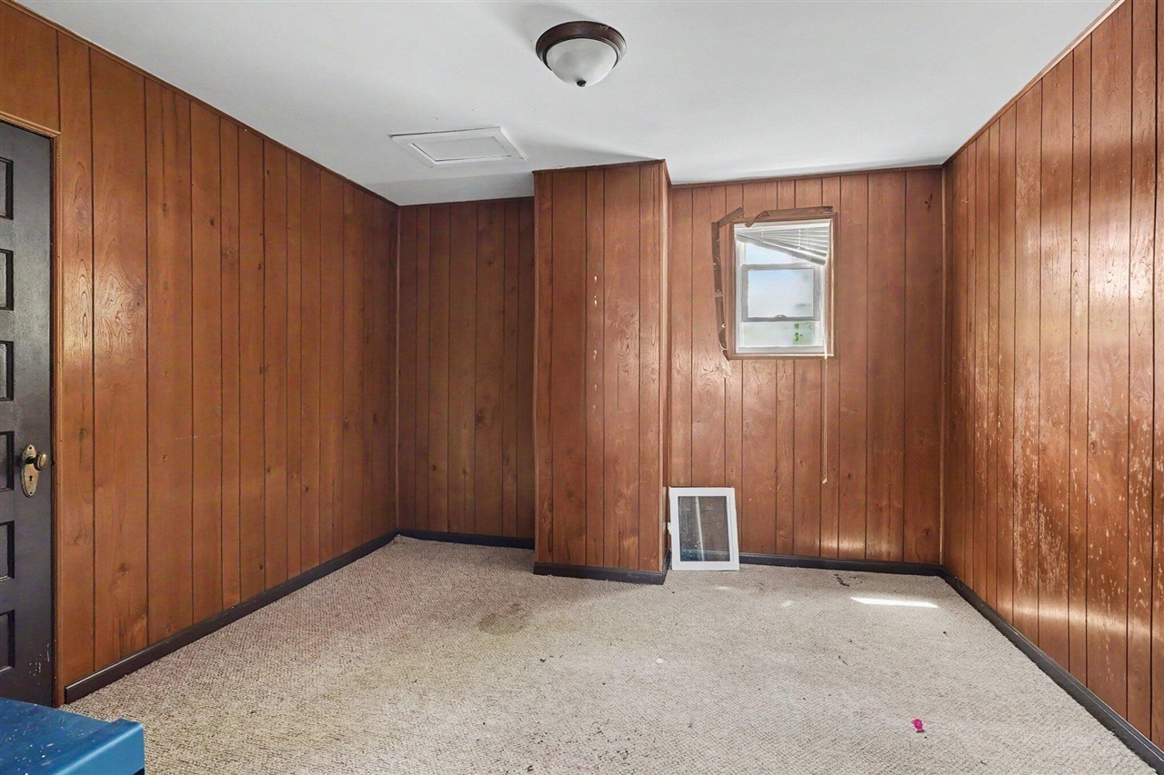 5058 Hess Road Saginaw, MI 48601 - Photo 12 of 16