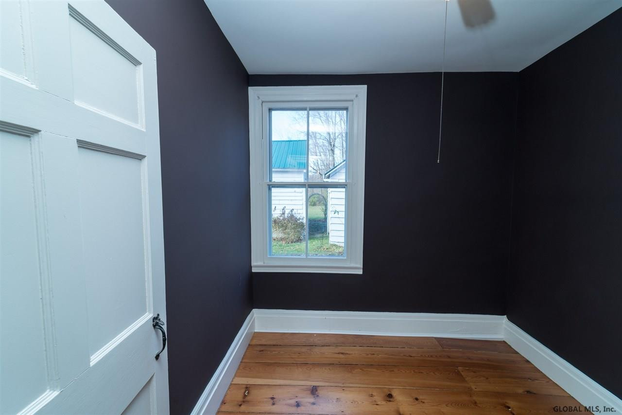 178 Vischer Ferry Road Rexford, NY 12148 - Photo 11 of 25 Photo 11