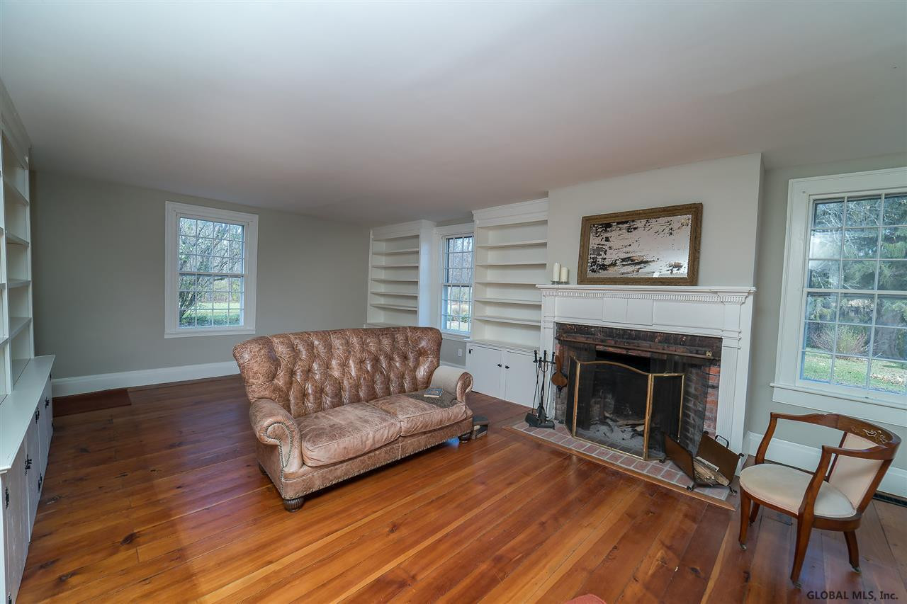 178 Vischer Ferry Road Rexford, NY 12148 - Photo 9 of 25 Photo 9
