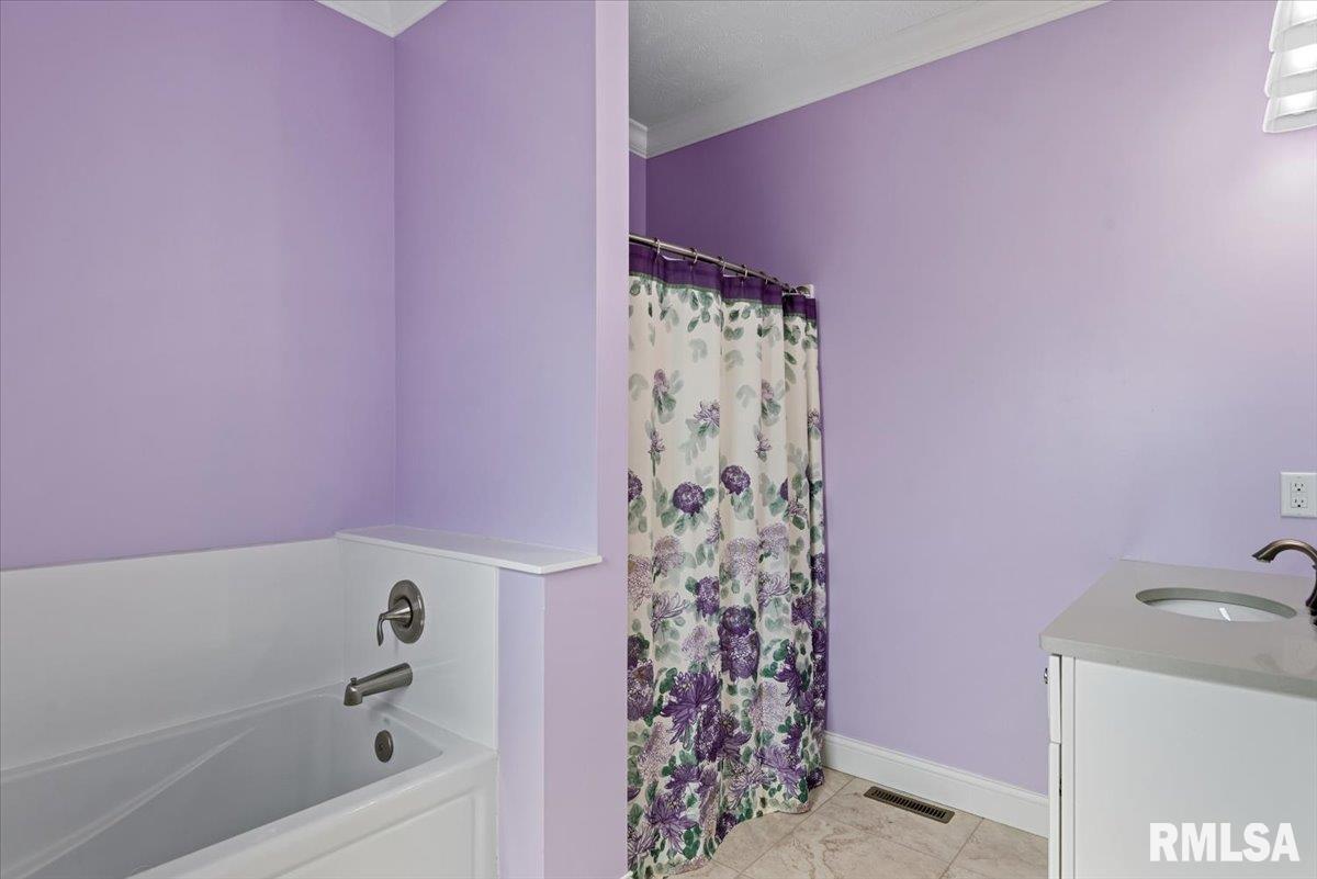 3516 Fernwood Drive Springfield, IL 62711 - Photo 36 of 68