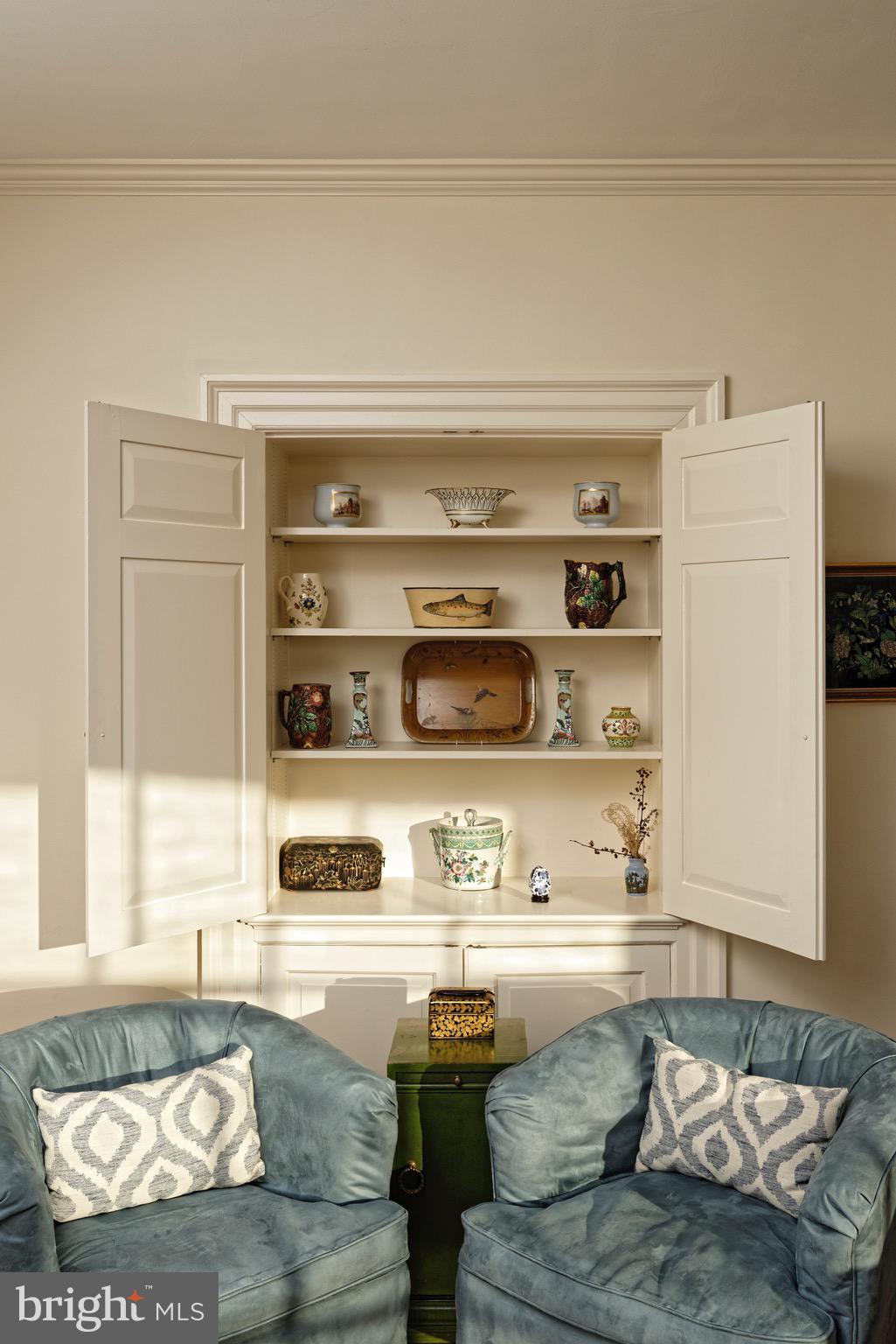 21943 St Louis Road Middleburg, VA 20117 - Photo 11 of 49 Unique custom built-ins throughout the house