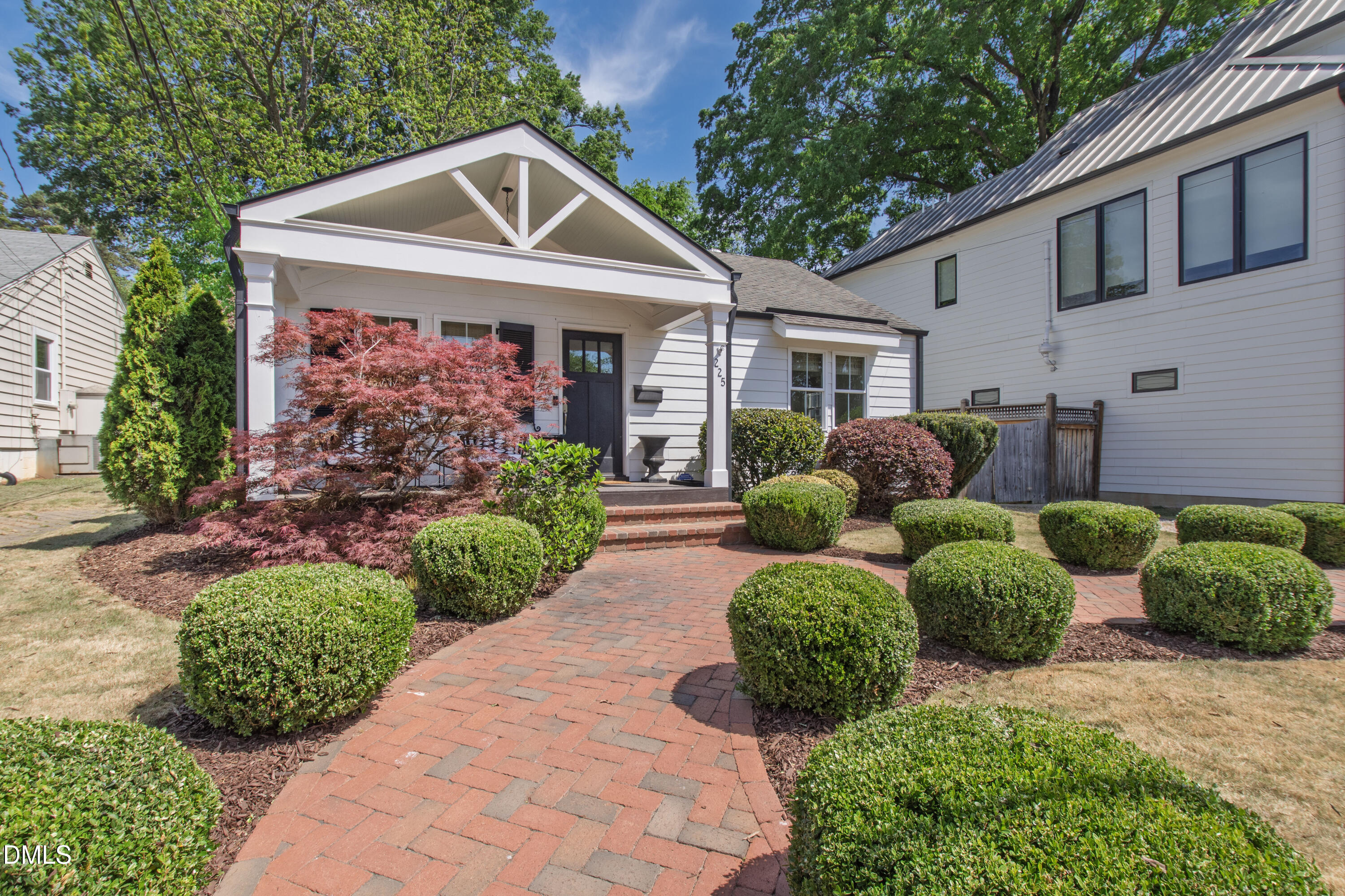 225 Georgetown Road Raleigh, NC 27608 - Photo 2 of 31 Georgeown (44)