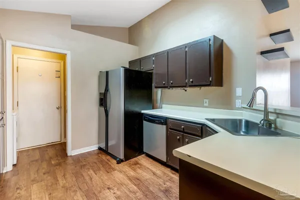 $1,550 | 2060 Cambridge Circle, Pensacola, FL 32514