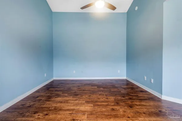 $1,550 | 2060 Cambridge Circle, Pensacola, FL 32514