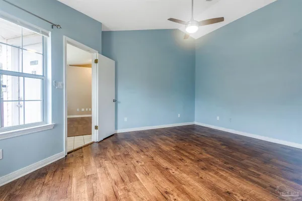 $1,550 | 2060 Cambridge Circle, Pensacola, FL 32514