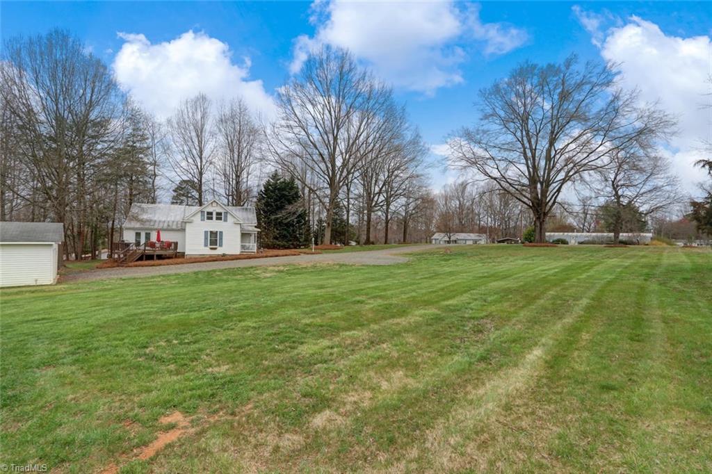 154 Chico Road Reidsville, NC 27320 - Photo 3 of 24 Gallery Image 3