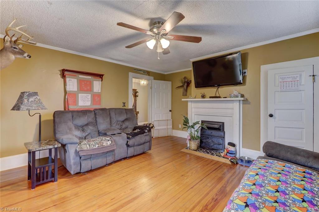154 Chico Road Reidsville, NC 27320 - Photo 6 of 24 Gallery Image 6