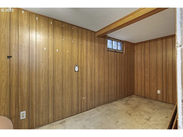 a view of an entryway