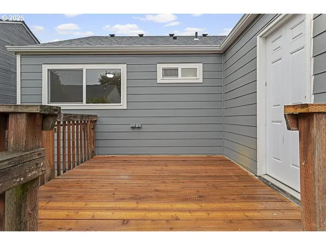 a view of outdoor space