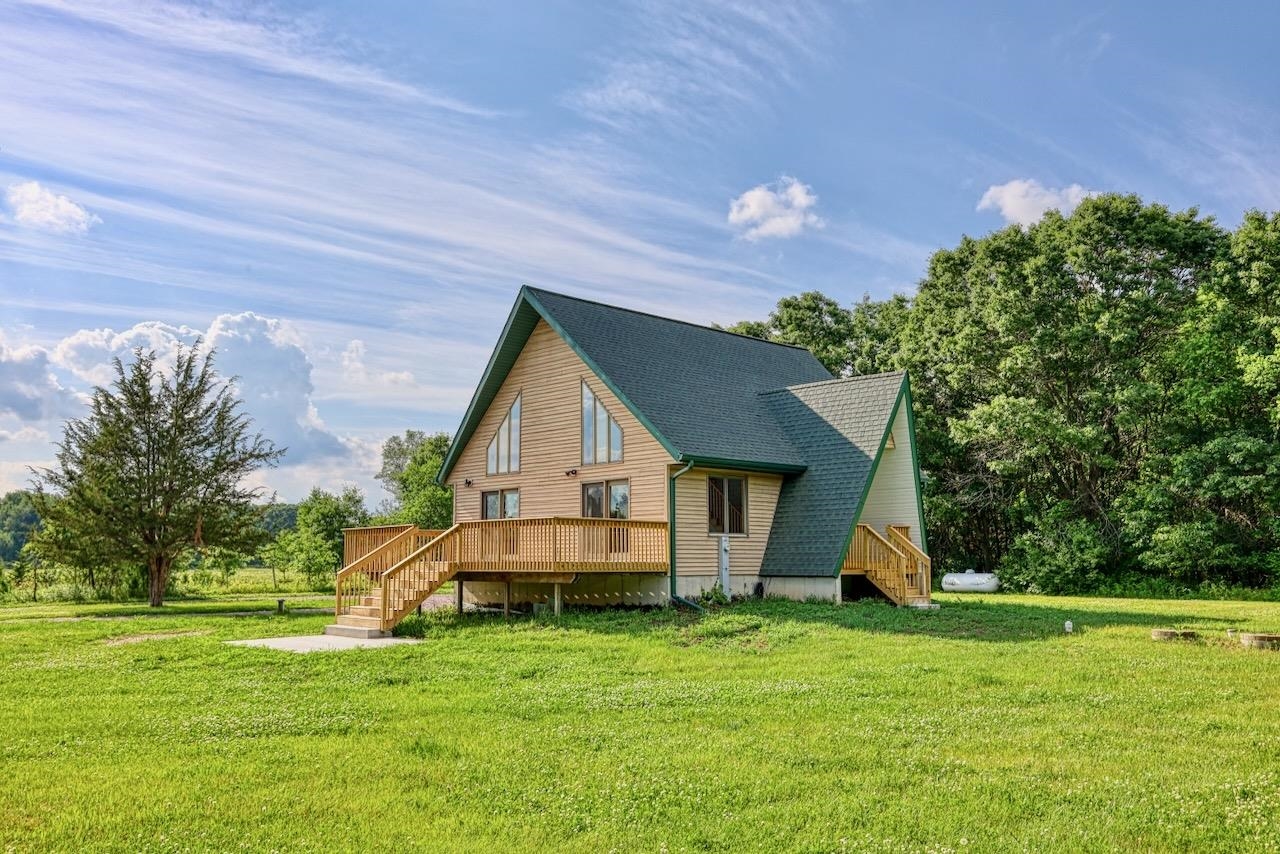 N8502 Schultz Road Portage, WI 53901 - Photo 41 of 56