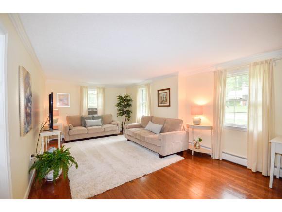 81 Buttonwood Road Bedford, NH 03110 - Photo 7 of 19 Gallery Image 7