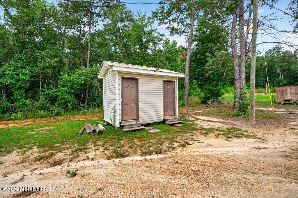 94 Desoto Road McHenry, MS 39561 - Photo 15 of 37 94DesotoRd.S-15