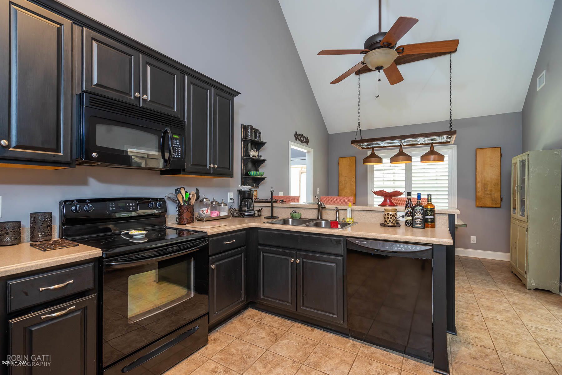 153 Gordon Road Gray, GA 31032 - Photo 9 of 32 DSC06667