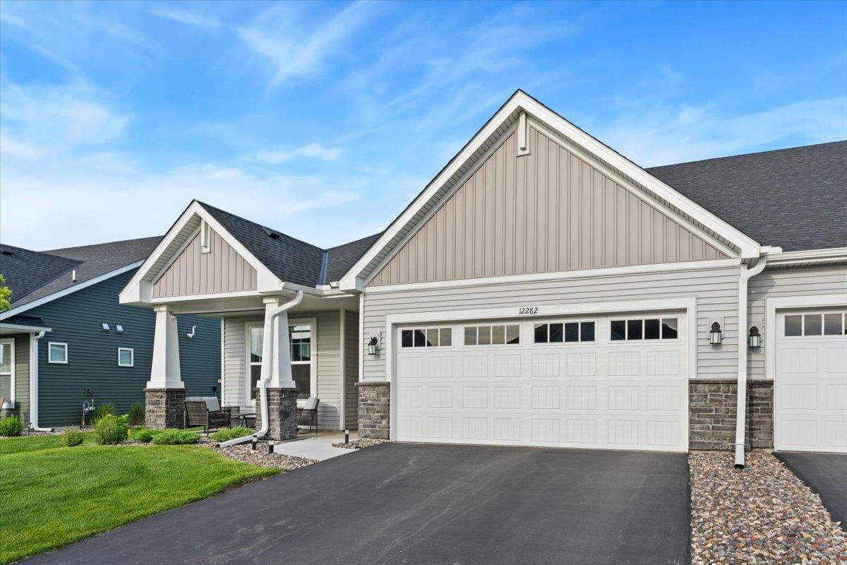 12282 Hazel Lane Rogers, MN 55374 - Photo 2 of 48