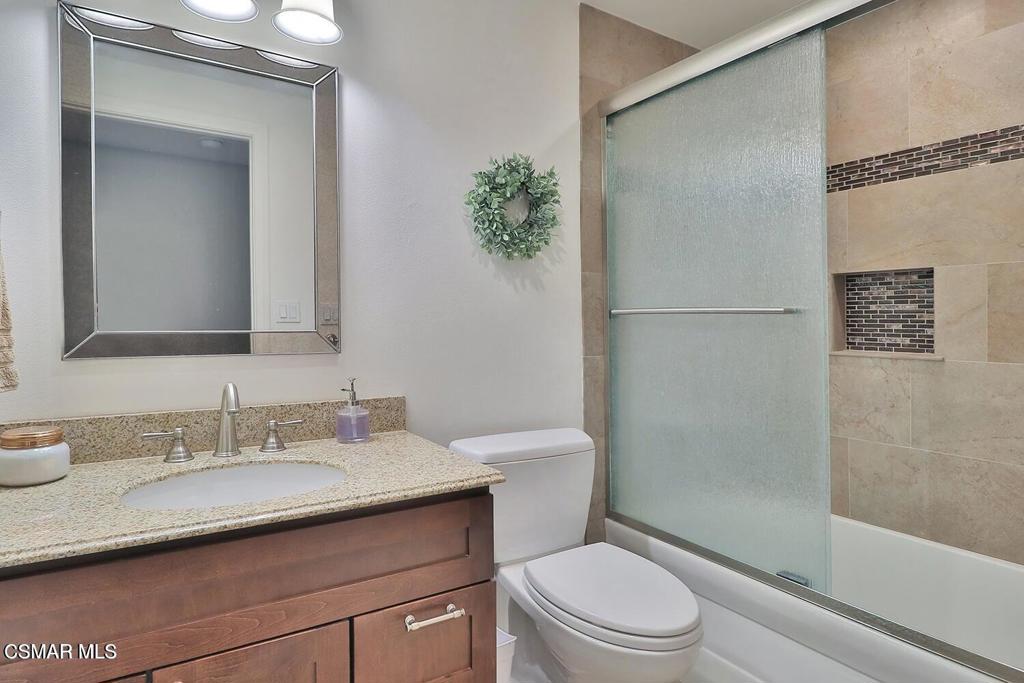 3550 Woodhaven Street Simi Valley, CA 93063 - Photo 15 of 41