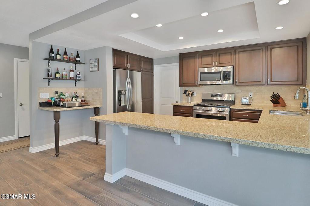 3550 Woodhaven Street Simi Valley, CA 93063 - Photo 10 of 41