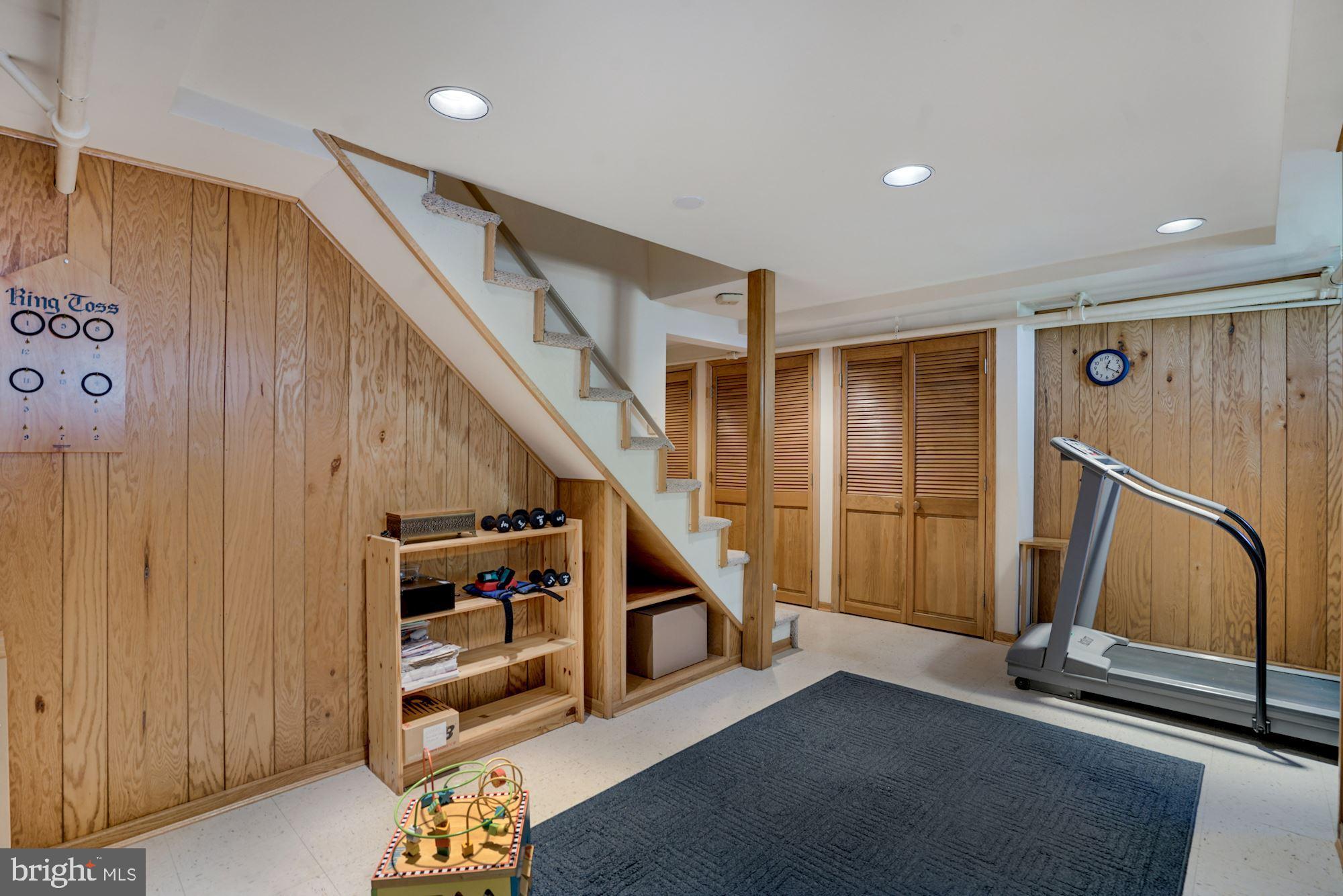 2814 Rittenhouse Street Northwest Washington, DC 20015 - Photo 29 of 45