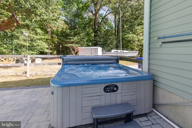 $749,900 | 108 Carriage Lane, Queenstown, MD 21658