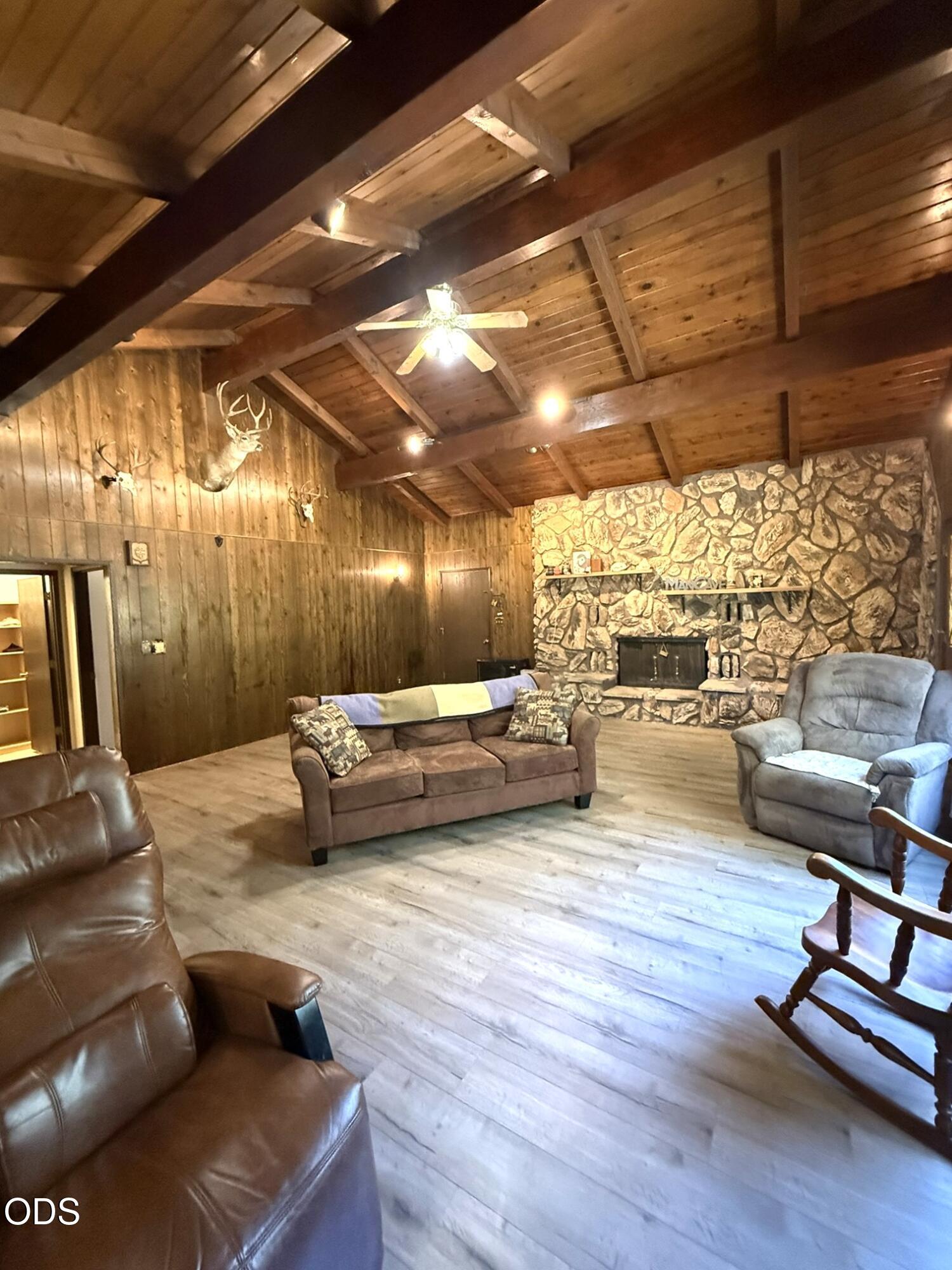 51250 Parker Road La Pine, OR 97739 - Photo 10 of 45