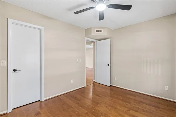 $219,900 | 21 Plantation Drive, Unit 205, Vero Beach, FL 32966