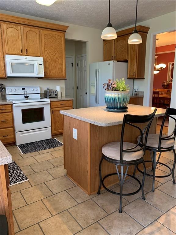 5037 West Bay Road Plainfield, IN 46168 - Photo 11 of 45 Gallery Image 11